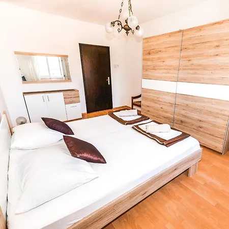 Jadran Apartmán Pag Town