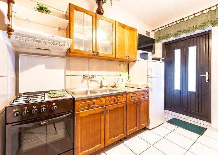 Jadran Apartmán *