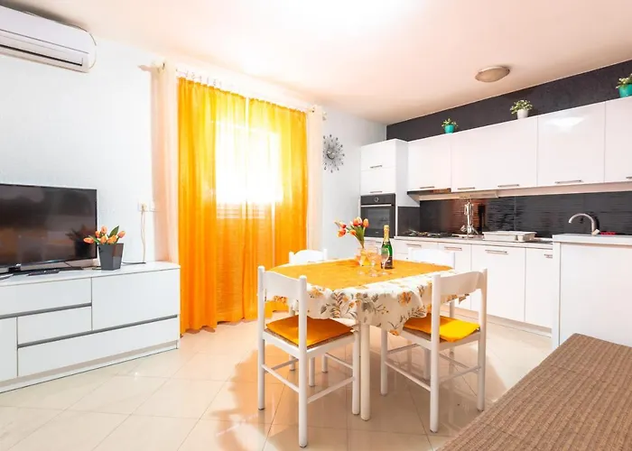 Jadran Apartamento *