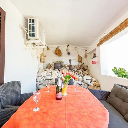 Jadran Apartmán *