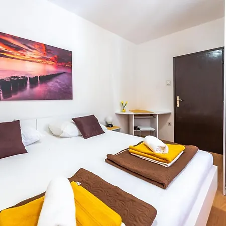 Appartement Jadran Pag Town