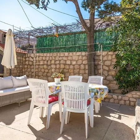 Appartement Jadran *